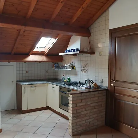 Mansarda Sulle Colline Appartement *